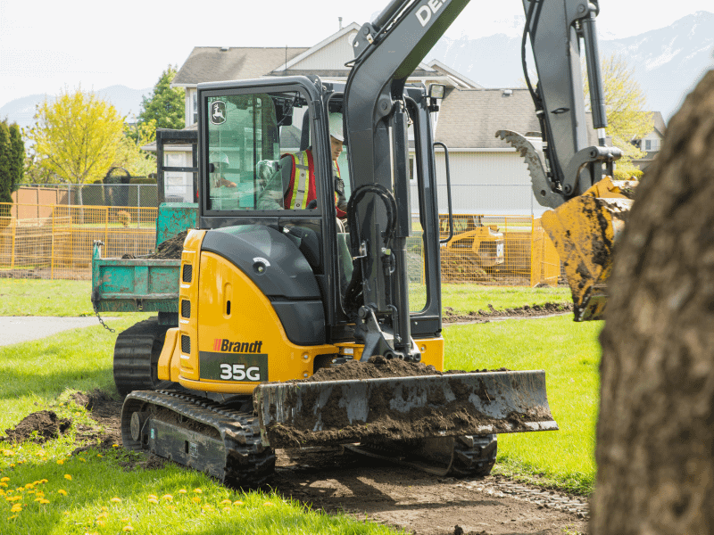 Common Heavy Landscaping Equipment and Their Uses Smarcast Equipment